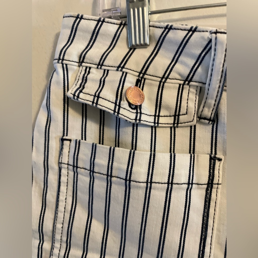 Judy Blue Navy White Striped High Waist Denim Short Rose Gold Buttons Size 1X - Picture 4 of 16